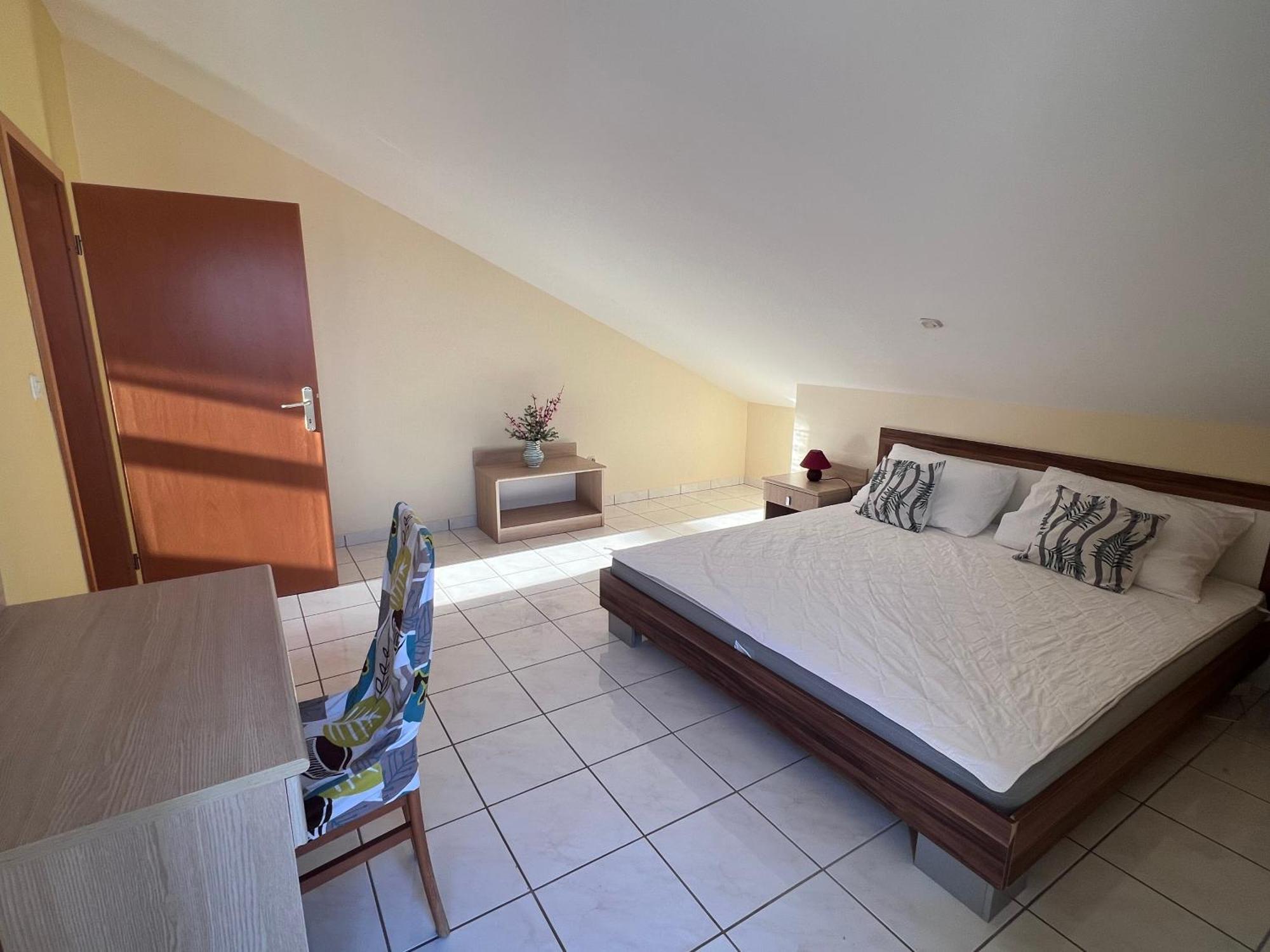 Ariela At The Beach Apartment Stara Novalja Exterior photo