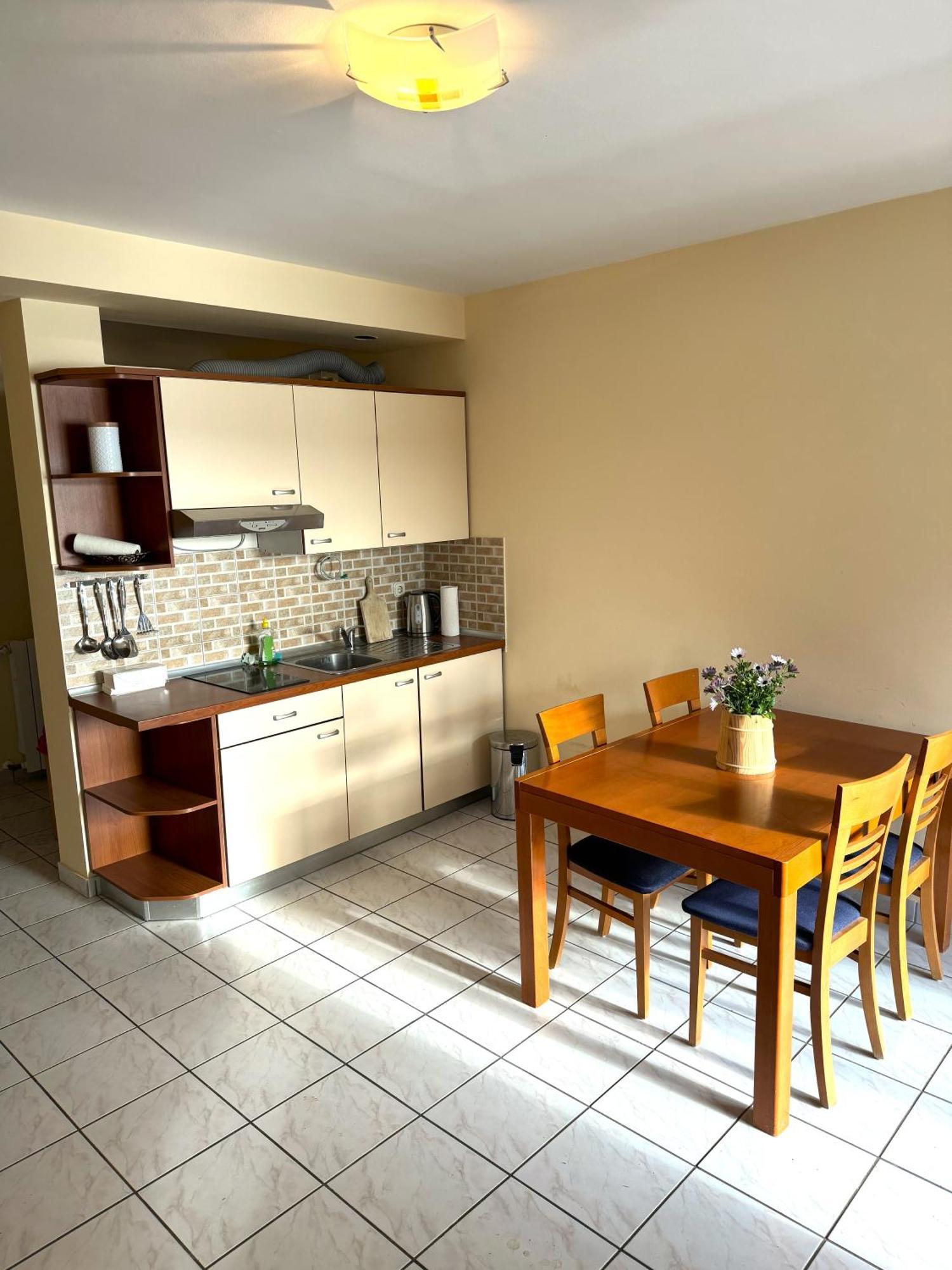 Ariela At The Beach Apartment Stara Novalja Exterior photo