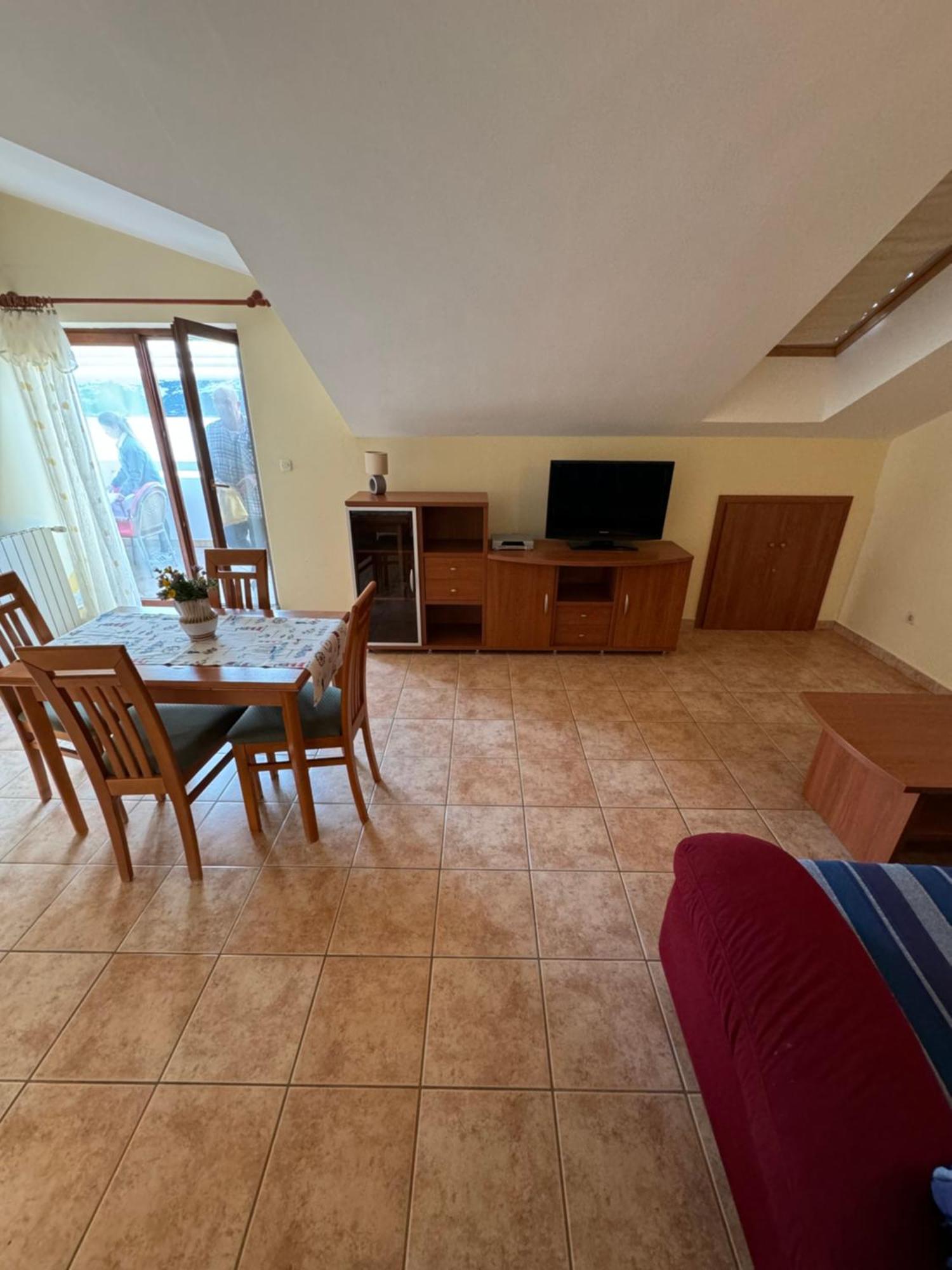 Ariela At The Beach Apartment Stara Novalja Exterior photo