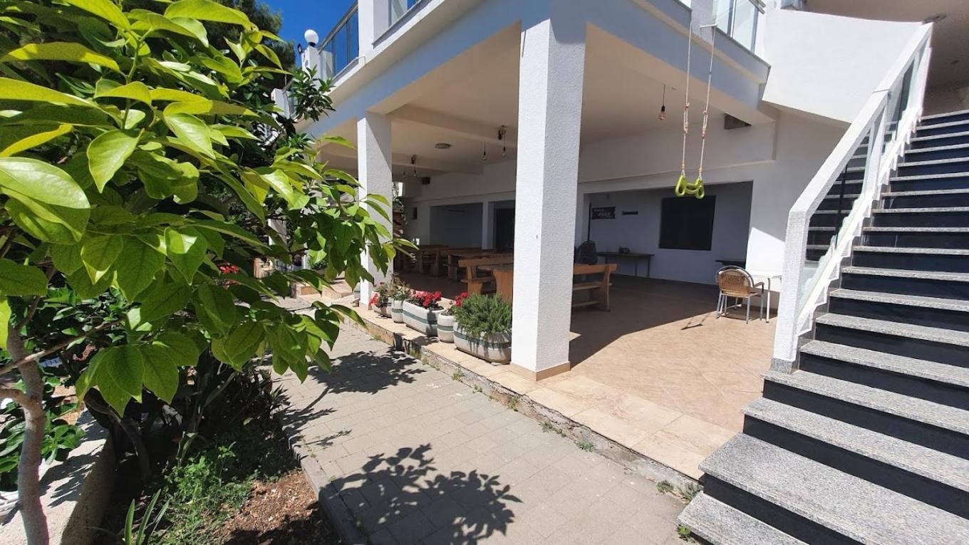 Ariela At The Beach Apartment Stara Novalja Exterior photo